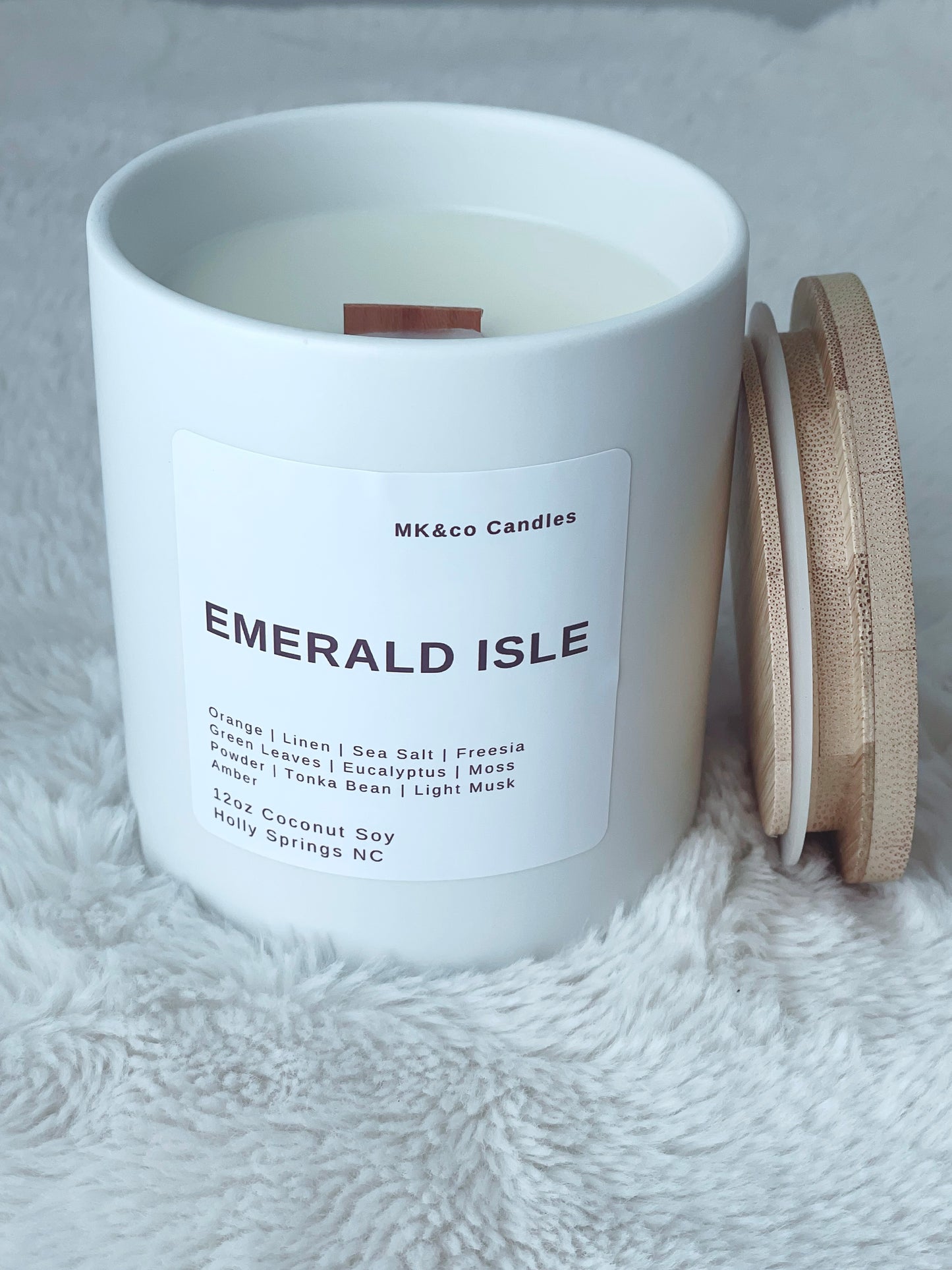 Emerald Isle 12 oz. Ceramic Jar - Wooden Wick